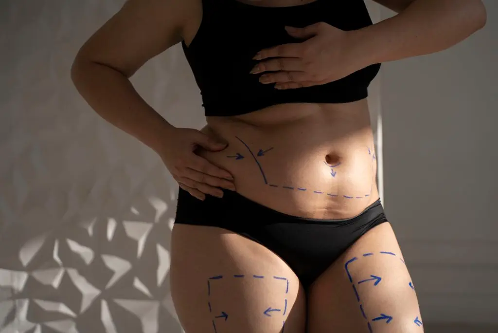 Cirurgia Reparadora Pós-Bariátrica - Image by Freepik.com