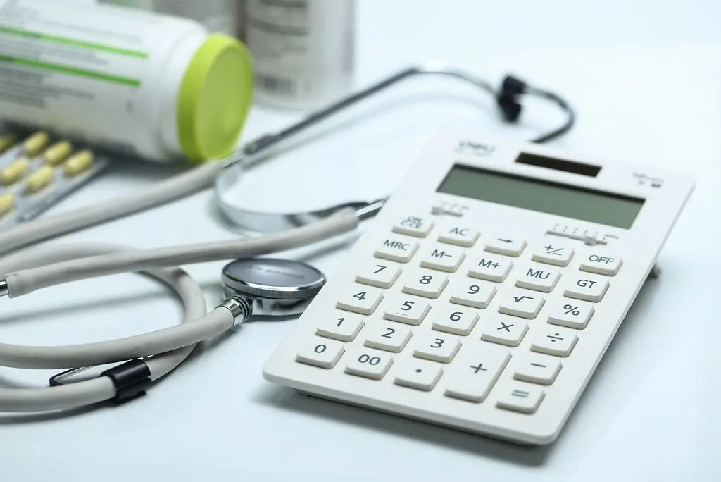 Medicamentos de Alto Preço pelo SUS - Image by xb100 on Freepik.com